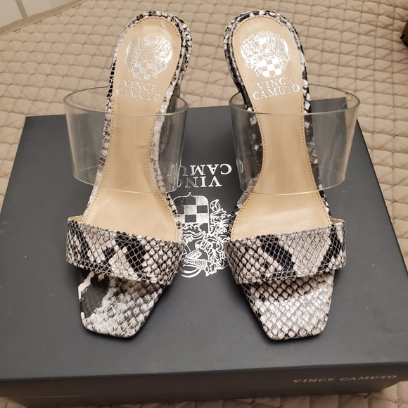 Vince Camuto Felima Two Strap Snake Skin Sandal 6 - Picture 5 of 9